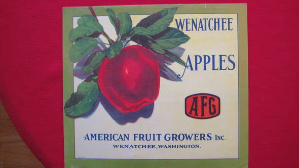 Wenatchee Apples Fruit Crate Label