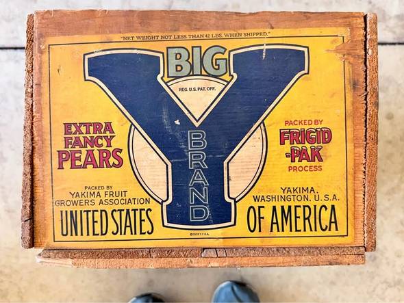 XF Pears 42LBS WP Packed By Fruit Crate Label