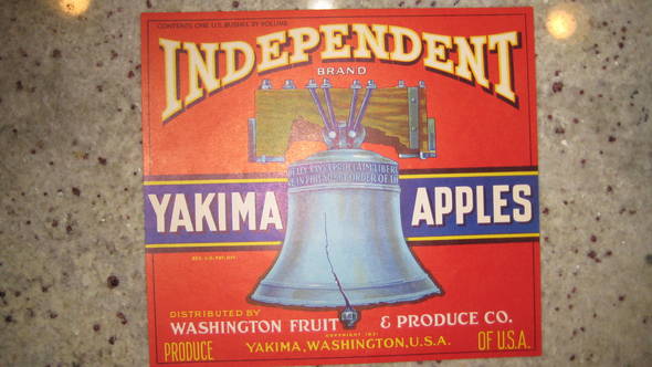 Independent Fruit Crate Label