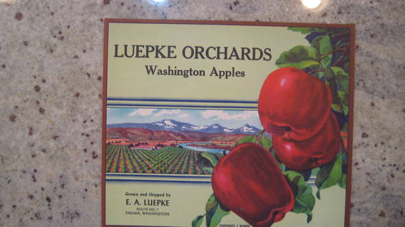 Luepke Orchards Fruit Crate Label