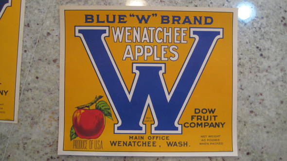 Blue W light Traung Fruit Crate Label