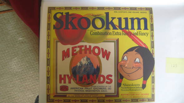 Skookum Methow Hylands  Fruit Crate Label