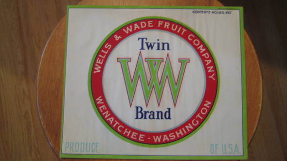 Twin W White Fruit Crate Label