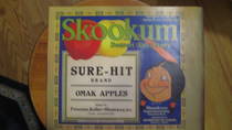 Skookum Sure Hit Omak Apples