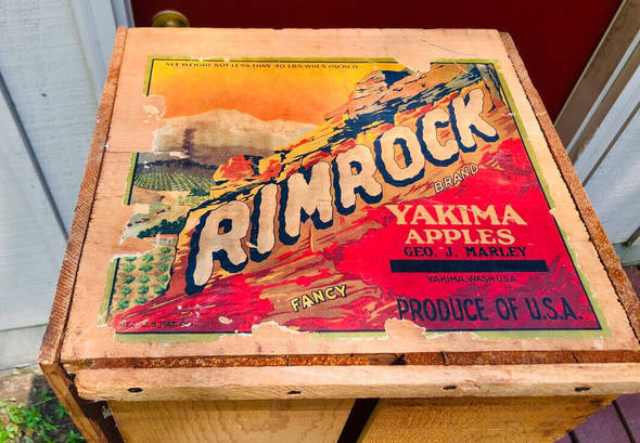 Rimrock Fancy Geo Marley Blockout Fruit Crate Label