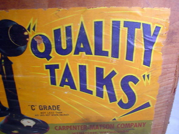 Quality Talks green 40lbs Fruit Crate Label