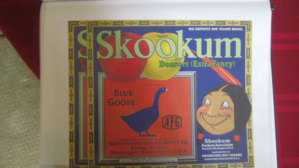 Skookum AFG Boston Orchards Fruit Crate Label