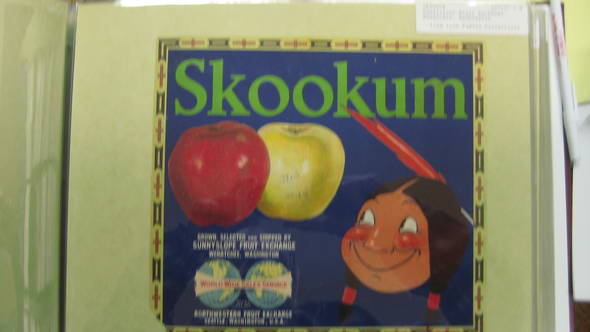 Skookum Early Sunny Slope Fruit Crate Label