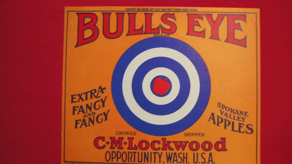 Bulls Eye Fruit Crate Label