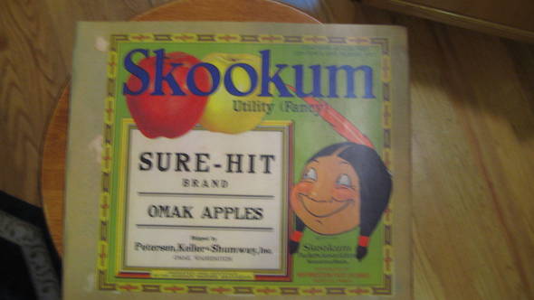 Skookum Sure Hit Omak Apples Fcy Fruit Crate Label