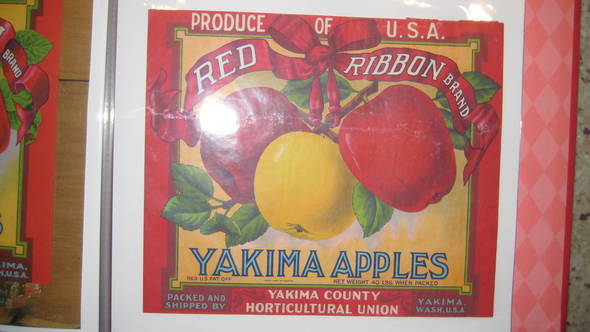 Red Ribbon 40# 2 branches traung Fruit Crate Label
