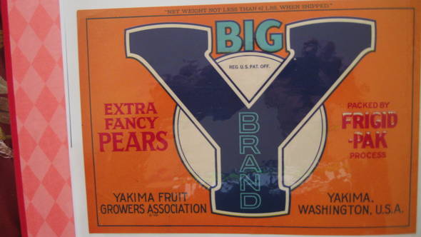 Big Y net weight not less than 42 Fruit Crate Label