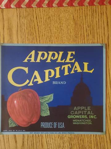 Apple Capital Wen Jim Hill Blockout Fruit Crate Label