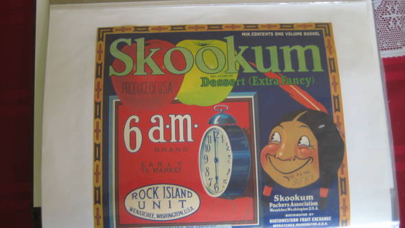 Skookum 6 AM XF USA Fruit Crate Label