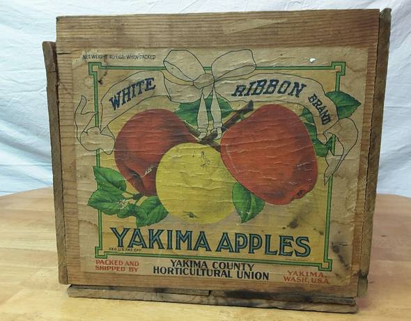 White Ribbon Fruit Crate Label