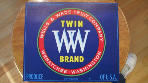 Twin W Blue Fruit Crate Label