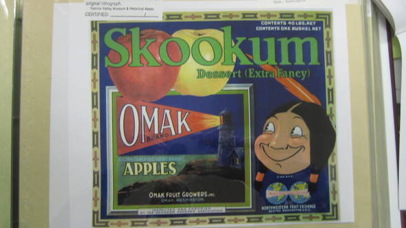 Skookum Omak XF Fruit Crate Label