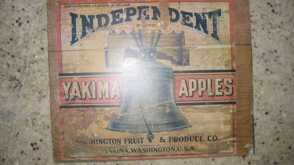 Independent Fruit Crate Label