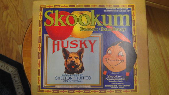 Skooku Husky Shelton Fruit Crate Label