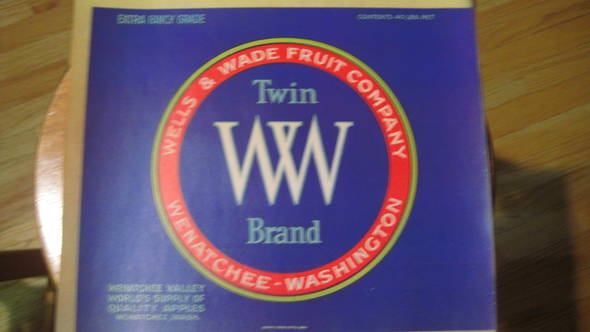 Twin W Blue Fruit Crate Label