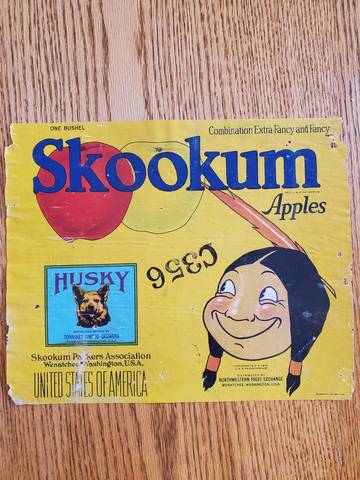 Skookum Husky Tonasket Fruit Crate Label