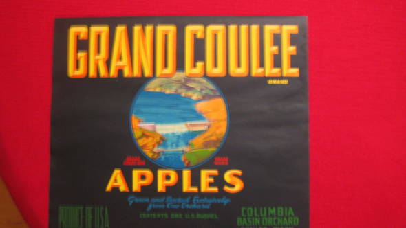 Grand Coulee Fruit Crate Label