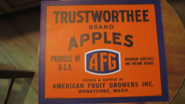Trustworthee Wenatchee Fruit Crate Label