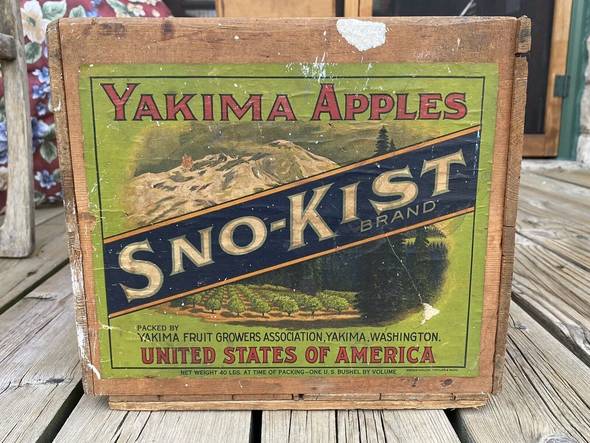 Snokist Packed By 2 weights At Bottom Fruit Crate Label