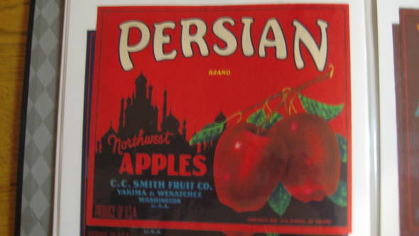 Persion Red Lights Off Fruit Crate Label
