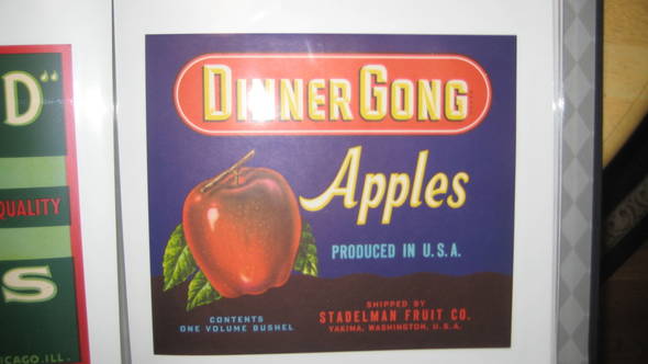 Dinner Gong Fruit Crate Label