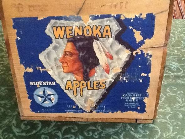 Wenoka Blue Star Fruit Crate Label