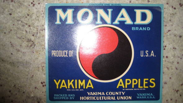 Monad Fruit Crate Label
