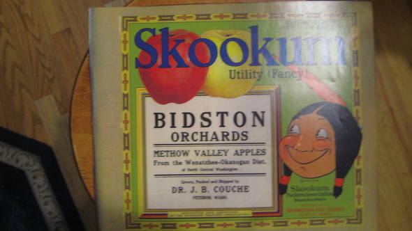 Skookum Bidston FCY Fruit Crate Label