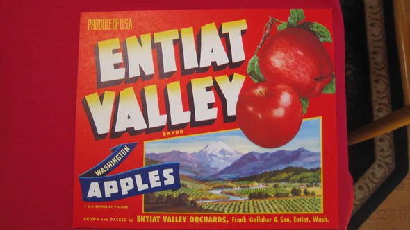 Entiat Valley Fruit Crate Label