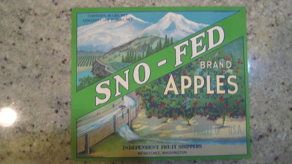 Sno Fed Green Fruit Crate Label