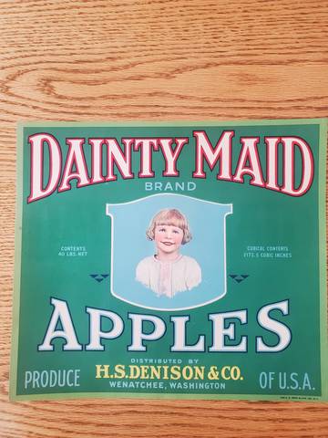 Dainty Maid Green Border Wenatchee Fruit Crate Label