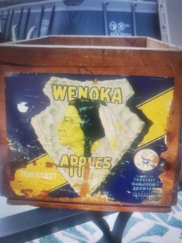 Wenoka Tonasket Fancy Fruit Crate Label