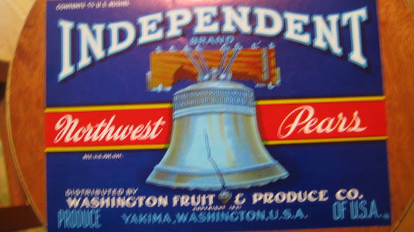 Independent Blue NW Fruit Crate Label